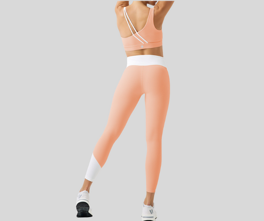 Stand out in this vibrant ribbed set, featuring a double-strap sports bra and matching high-waisted leggings with bold color block details. The top offers light to medium support with a stylish open-back design, while the leggings sculpt and move with you in all the right places.
Fitness Suitability:
Perfect for Strength Training, yoga, Pilates, walking, and light to moderate workouts—ideal for staying supported while looking effortlessly bold.