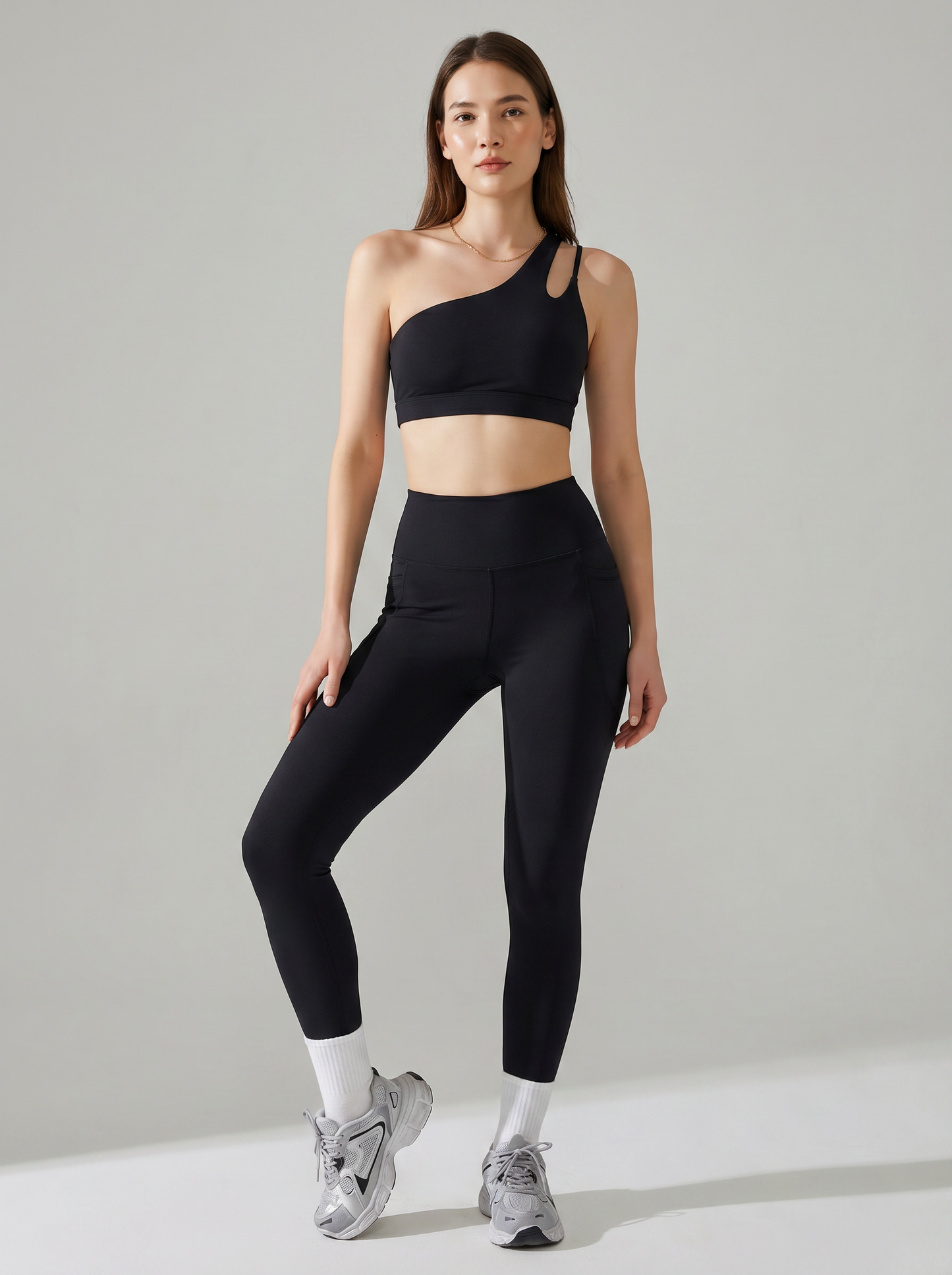 Asymmetrical One-Shoulder Sports Bra