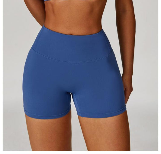 buttery-soft, sculpting, and designed to lift naturally. High-waisted support with invisible contour shaping. Perfect for training, yoga, or daily movement.