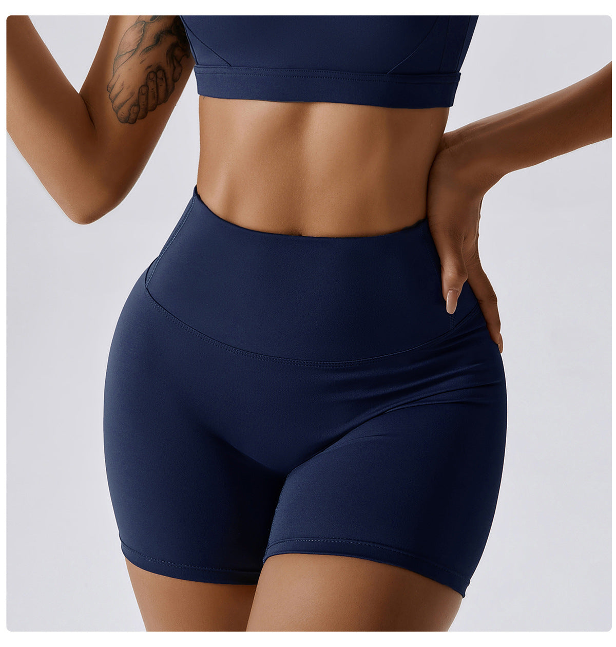 buttery-soft, sculpting, and designed to lift naturally. High-waisted support with invisible contour shaping. Perfect for training, yoga, or daily movement.